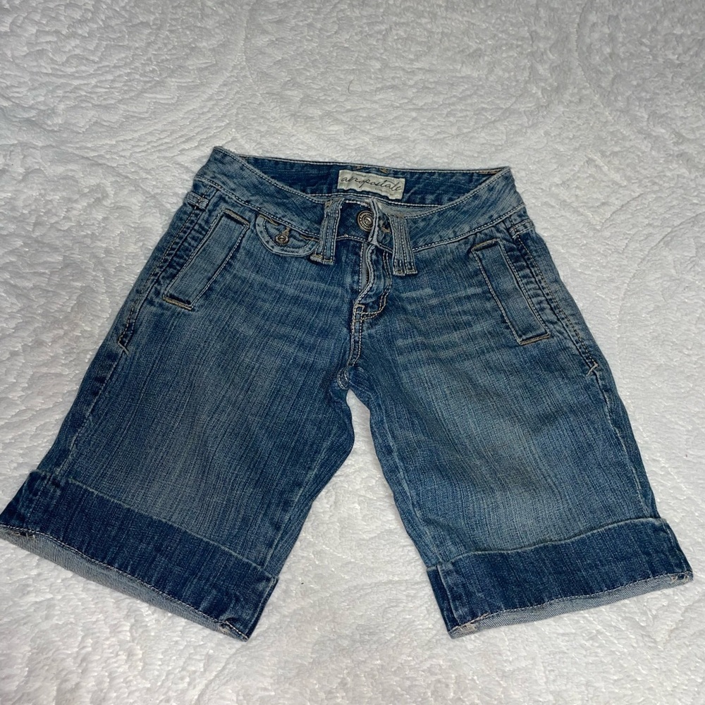 Size 0 Aeropostale Jean Shorts. MUST BE BUNDLED